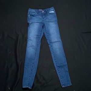 Dark blue jeans. Stretchy and soft good condition m. No distress